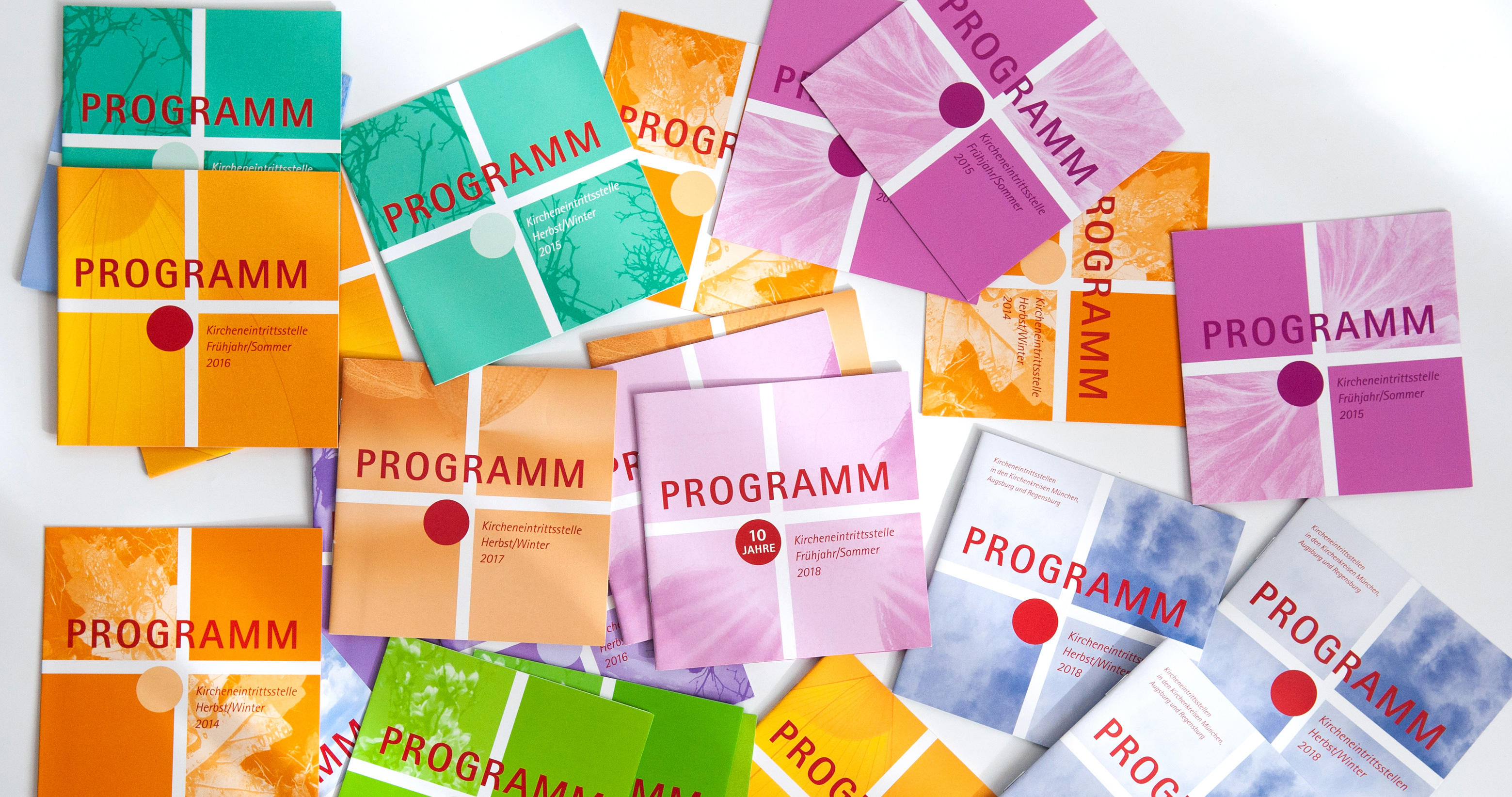 Publikationen für kirchliche Einrichtungen, Design Elisabeth Wallner